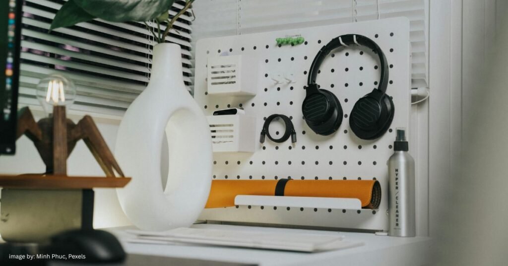 how to organize my home office workstation workspace