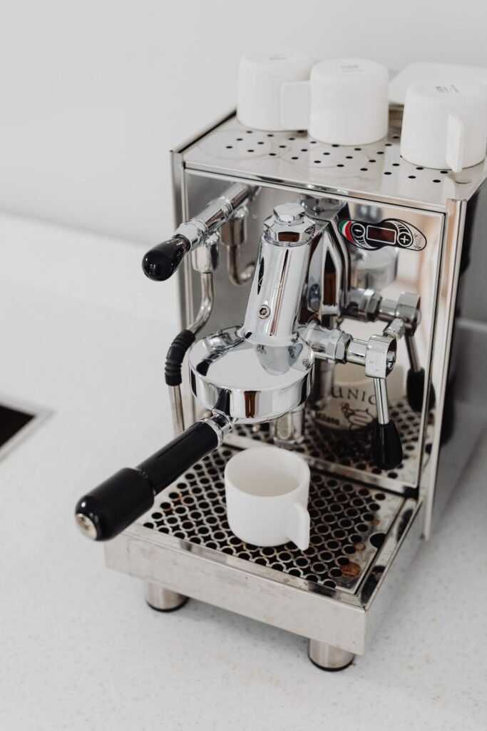 espresso machine lattes, cappuccinos, flat whites